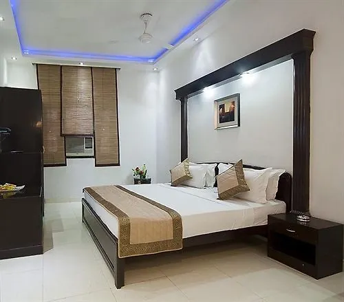 Hotel Sarthak Palace Near Karol Bagh Metro Station New Delhi India